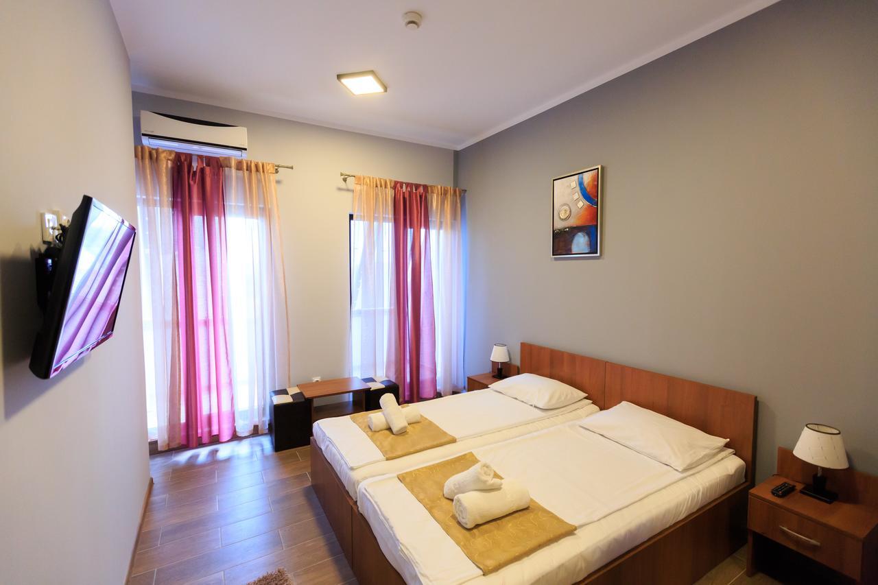 Corner Center Rental Buzău Exterior foto