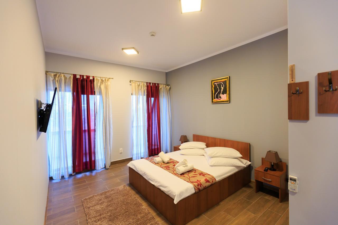 Corner Center Rental Buzău Exterior foto